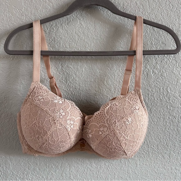 torrid Other - Torrid Nude Lace Push-Up Plunge Bra 40D Underwire Floral Lace